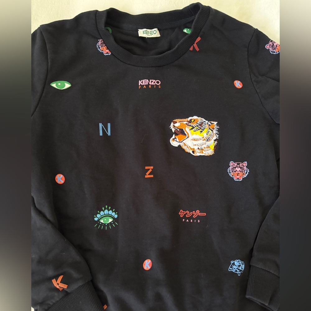 Kenzo Black Sweater with Colorful Embroidery - Picture 2 of 8